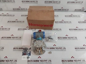 Honeywell stf82f-41ks4a-t00-a-ahc-11c-b-01a6-f1-0000 transmitter set - Picture 1 of 24