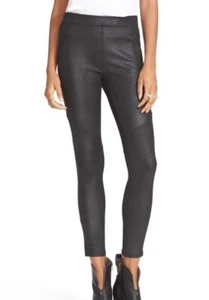 NUEVO CON ETIQUETAS LEGGINGS PREMIUM DE CUERO SINTÉTICO NEGRO LIBRE DE PEOPLE 6 S M - Imagen 1 de 4