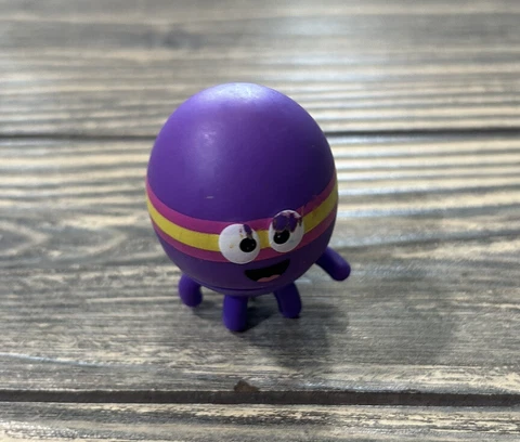 Hey Duggee Replacement Piece Part Betty Purple Octopus Figure Figurine Toy 2” J Cover