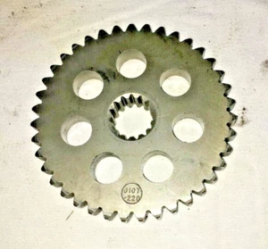 Snowmobile Lower Drive Gear 39 Tooth For 11 Wide Chain 0107-220 - Picture 1 of 1