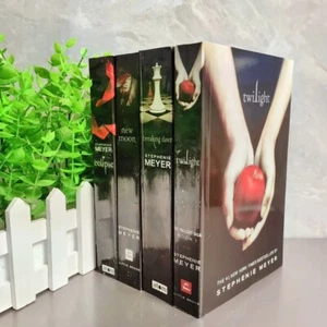 Twilight Series 4 Book Collection Set Stephenie Meyer - New Moon, Eclipse - Picture 1 of 6