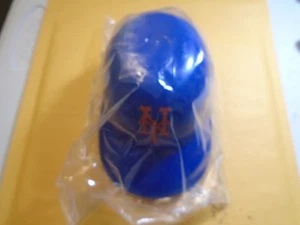 VINTAGE BASEBALL MINI HELM, EISCREME HELM (NEW YORK METS) KOSTENLOSER VERSAND - Bild 1 von 3