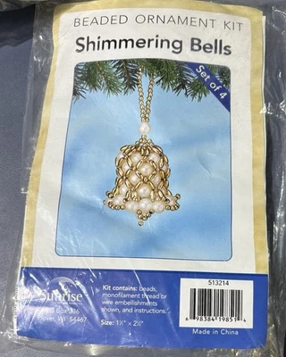 SUNRISE Kit de adornos de cuentas campanas brillantes JUEGO DE 4 dorados. Talla 1 1/2””x 2 1/4”. Foto 1 de 4