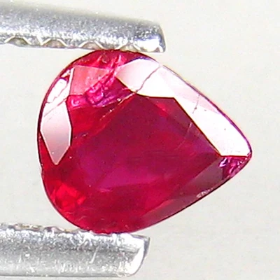 0.41Ct UNHEATED ! NATURAL RED RUBY GEMSTONE FROM MOZAMBIQUE - Image 1 of 4