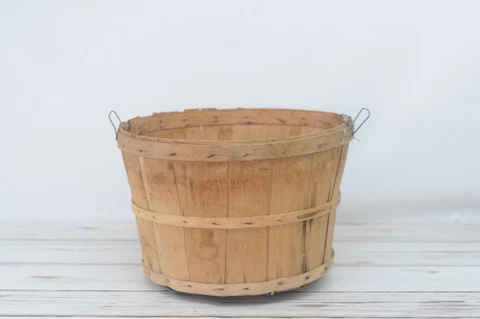 Vintage Split Wood Bushel Basket With Wire Handles Apple Baskets Primitive #J7 Cover