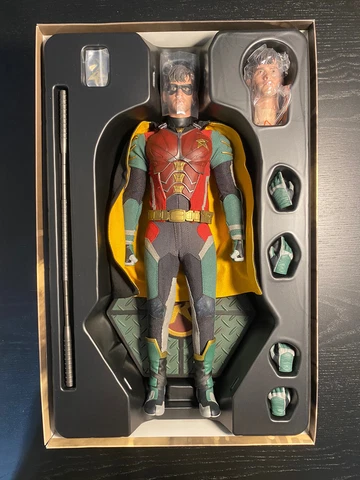 Soosootoys SST022 1/6 Scale Action Figure Detective Vigilante (Titans Robin) Cover