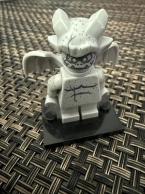 Lego Gárgola Minifigura Coleccionable Serie 14 CMF Completo Monstruo de Piedra Foto 1 de 4