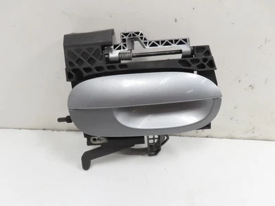 Manija de puerta BMW Z4 E85 #1311 07 con soporte, exterior derecha Foto 1 de 3