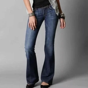Pantalones de mezclilla acampanados Citizens Of Humanity para mujer 27 tiro bajo elásticos desgastados boho Y2K - Imagen 1 de 14