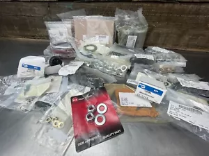 Kit de mantenimiento vehicular HEMTT Oshkosh 75Q65 PCM 4910-01-619-4329, 57K9291 - Imagen 1 de 13