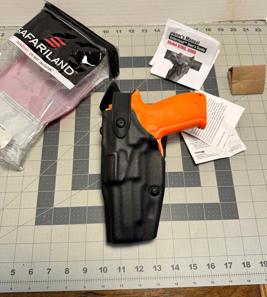 Safariland 6365 ALS/SLS Level-3 LH Duty Holster for SIG P220 P226 - LEFT HAND - Image 1 of 4