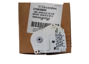 ✅OEM Frigidaire 215846604 Refrigerator Defrost Timer - Picture 1 of 3