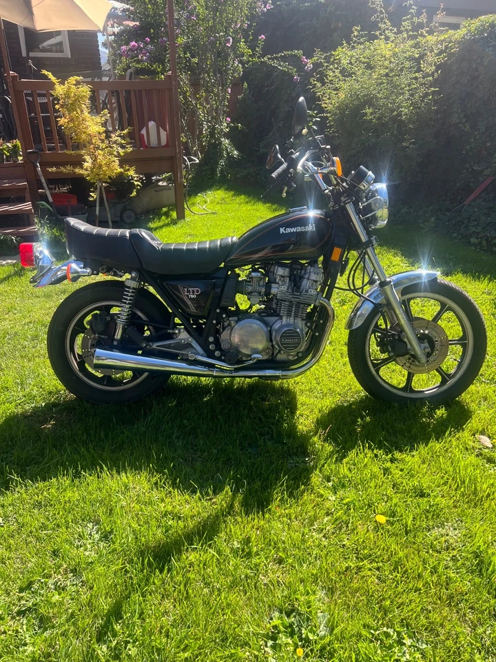 1981 Kawasaki Kz750 ltd  - Image 1 of 4