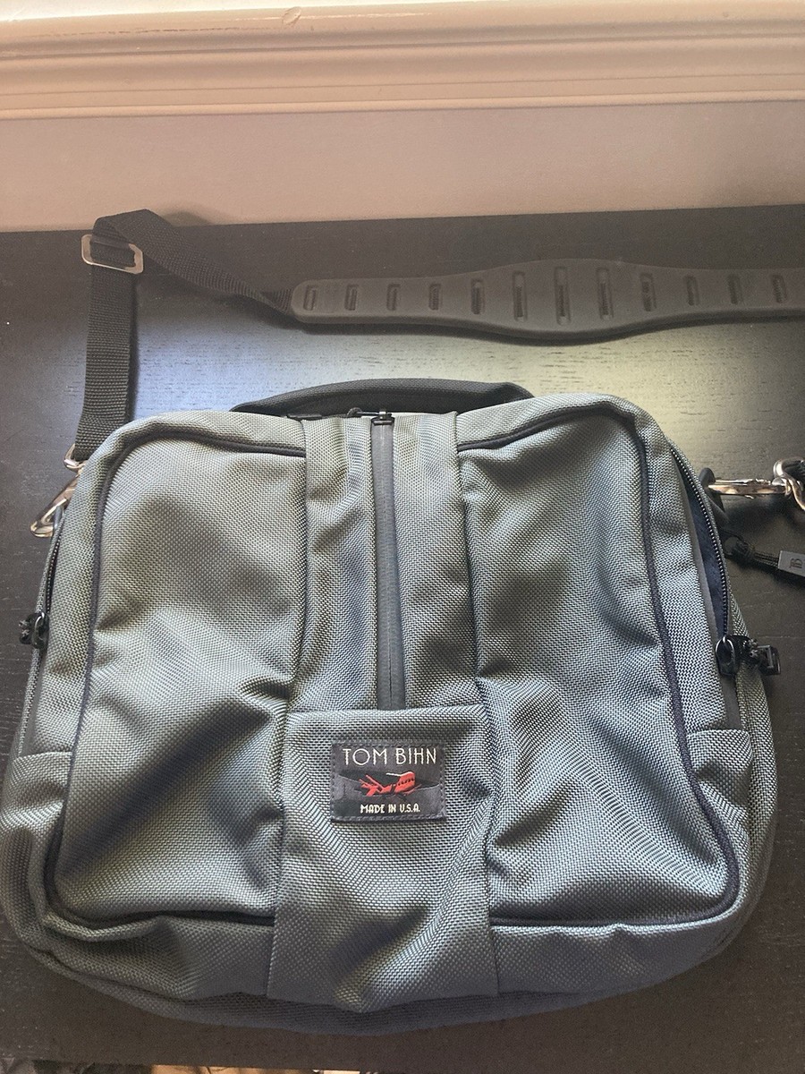 TOM BIHN Men's Messenger Bags for sale | eBay TOM BIHN Men's Messenger Bags for sale | eBay