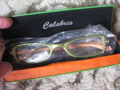 Lectores Calabria + 2,50 esquinas rectangulares de estrás verde lima y naranja metálico Foto 1 de 4