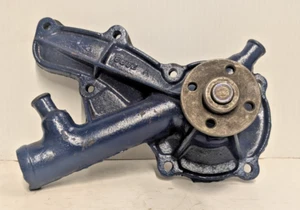 NOS JEEP 1962-1968 OHC WATER PUMP AW747 926044 - Picture 1 of 10