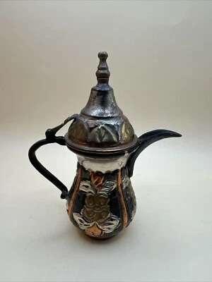 "Cafetera vintage #38 Dallah de latón cobre plata de Oriente Medio 6"" de alto" Foto 1 de 4