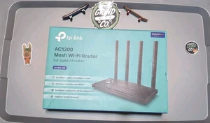 AC1200 Gigabit WLAN Router Dual Band mit vier Antennen für High Speed Internet - Bild 1 von 5