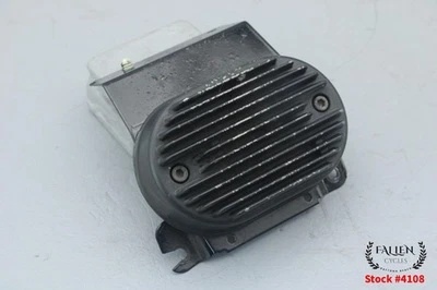 Harley Softail 2010 módulo rectificador regulador de voltaje 74540-11 video #4108 Foto 1 de 4