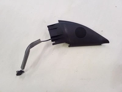 Front Right Door Upper Tweeter Speaker | Fits 98 99 00 01 02 03 04 05 VW Passat - Image 1 of 4