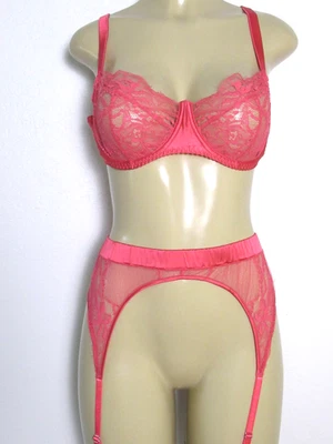 Conjunto de sujetador con aros de encaje Fleur of England 36D liguero L mezcla seda coral rosa Foto 1 de 4