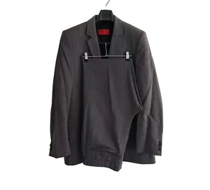 Hugo Boss "Albo/Hago" Mens Grey Wool Blend 2-Piece Suit. Size ITALY 52/UK 42. - Picture 1 of 19