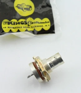 UG-911 A/U Chassis Mount Silver Plated BNC Female Type Receptible Adaptor 1966 - Picture 1 of 12