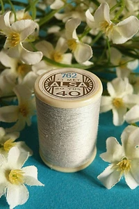 426B/Splendid Spool of Thread Alsa DMC For Embroidery No. 40 Pearl Grey No. 762 - Picture 1 of 2