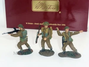 William Britains 17714 Breakout Normandy 1944 British Infantry Advancing Set #1 - Picture 1 of 8