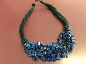 Collana in lapislazzuli 18 pollici con perline nere e cordino - Foto 1 di 4