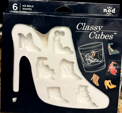 ZAPATOS SEXY CUBOS CON CLASE 1 Juego de 6 Formas de Molde de Hielo Nuevos Todos Diferentes 1.5" Foto 1 de 4