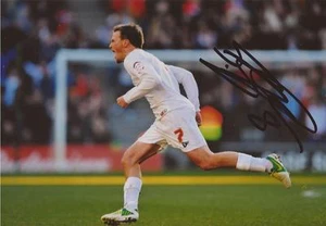 MK DONS: STEPHEN GLEESON SIGNED 6x4 ACTION PHOTO+COA - Picture 1 of 1
