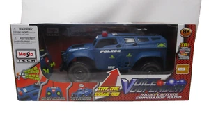 Maisto Tech Voice Defender Radio Control Police Swat Vehicle - Picture 1 of 2