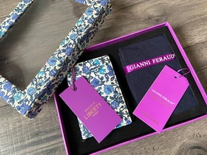 Set De Regalo En Caja De Tarjetero Con Estampado Liberty Y Calcetines BNWT - Imagen 1 de 11