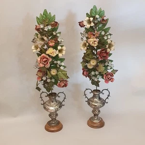 Antiche Portapalme Con Fiori In Lamierino - Foto 1 di 10