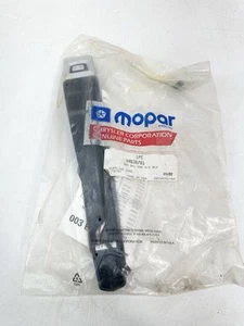 NOS OEM 4636761 Front Seat Belt Buckle Black For 84-96 Jeep Cherokee Comanche - Picture 1 of 7