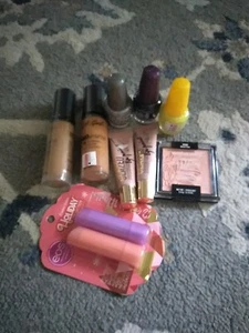 Mixed Makeup lot Wet N Wild Eos LA colors New 9 Pieces - Picture 1 of 8