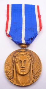 France / french rhineland ruhr tyrol veterans medal - Picture 1 of 5
