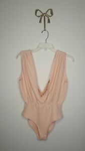 BOOHOO BODYSUIT, NUDE PEACH, PLUNGE NECKLINE, SIZE 10, BRAND NEW WITH TAGS
