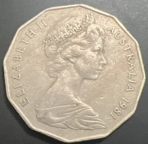 Australien Queen Elizabeth 50 Cent Münze 1981 L0099 - Bild 1 von 2