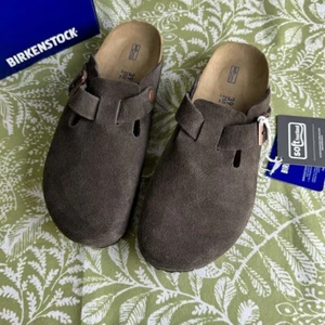 Birkenstock Boston Mocha Soft Footbed Suede Leather Unisex Clog Shoes Size 37-45 - Picture 1 of 9