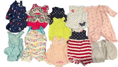 Lot of rompers and skirted dresses 3-6 months baby girl 12 pieces - Image 1 of 4