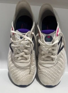 New Balance Boys Fresh Foam 860 V11 YP860L11 White Running Shoes Sneakers Sz 4.5 - Picture 1 of 8