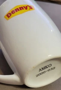 Denny's - El café hace mucho por nosotros y no pide nada a cambio - Taza de café - Imagen 1 de 4