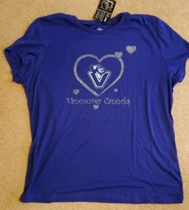 Vancouver Canucks NHL Hockey Womens Blue Heart Short Sleeve Shirt 2XL New NWT - Picture 1 of 6