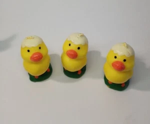 Vintage Novelty Candles 3 Ducks Chicks Wax Candle Unused 2.5" Egg Shell on Head - Picture 1 of 16