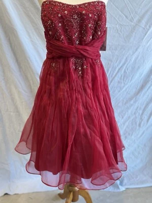 "NIKI LIVAS"STUNNIG SIZE*16W*OFF SHOULDER*CLARET*PARTY/FORMAL DRESS~BNWT*RRP$370 - image 1 of 4