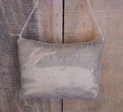 Rustic Primitive Bunny Rabbit Ornament Farmhouse Cupboard Tuck, White Rabbit Inn - Image 1 of 4