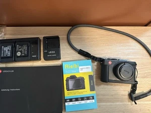 Leica D-LUX 6 10.1MP Compact Camera. Excellent Condition + 3 Batteries + More !! - Picture 1 of 10