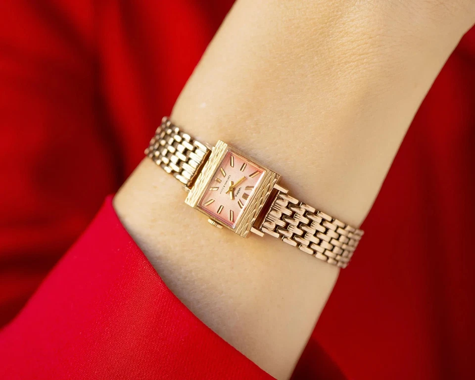 Reloj de pulsera elegante oro macizo 14K para mujer Chaika, reloj de cóctel vintage años 70 Foto 1 de 4